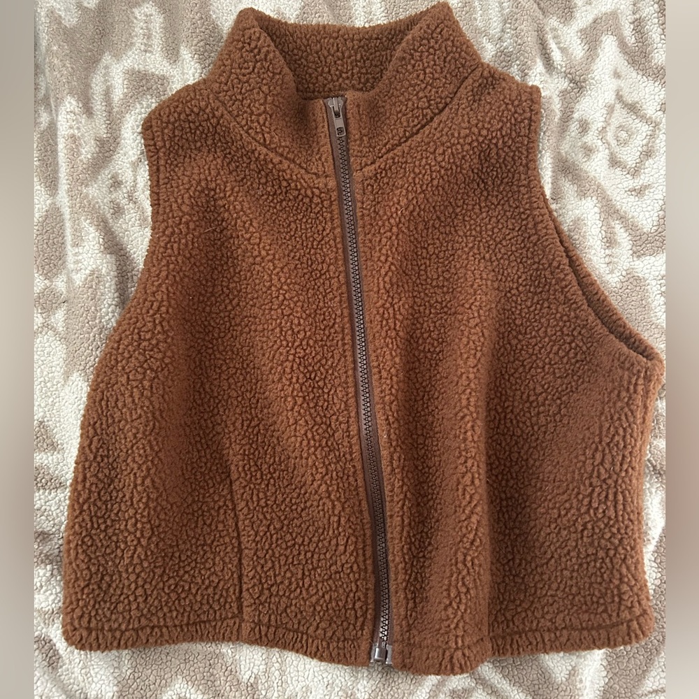 SHEIN Cozy Brown Sherpa Vest